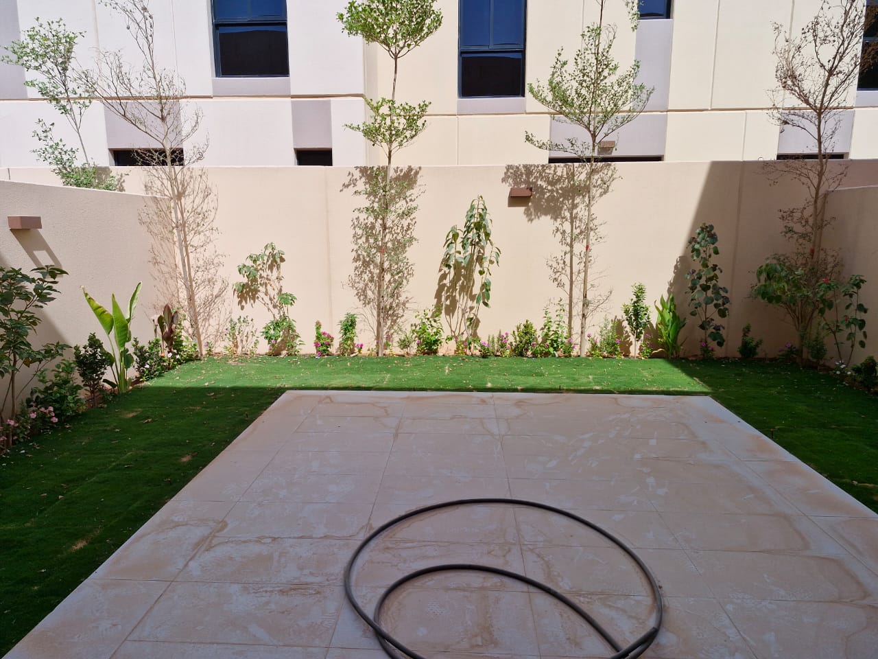 *🏡 Modern Townhouse for Rent in Sedra (Roshn) – Stylish & Family-Friendly 🌟* 